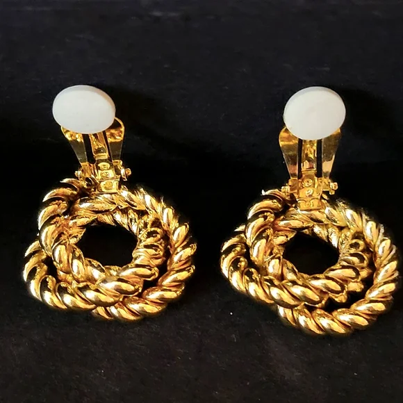 Givenchy Vintage Clip On Earrings - Picture 2 of 4